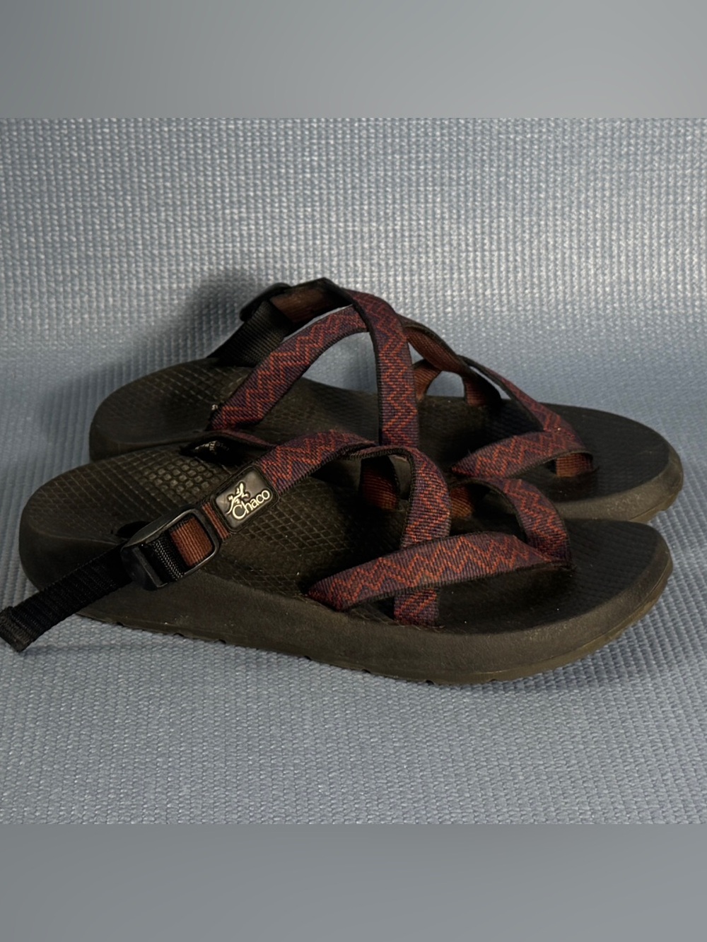 Chaco Women’s Outdoor Hiking Sandals Red Size 10 - Picture 2 of 9
